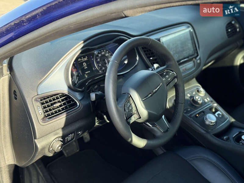 Седан Chrysler 200 2015 в Ровно фото 7 Седан Chrysler 200 2015 в Ровно