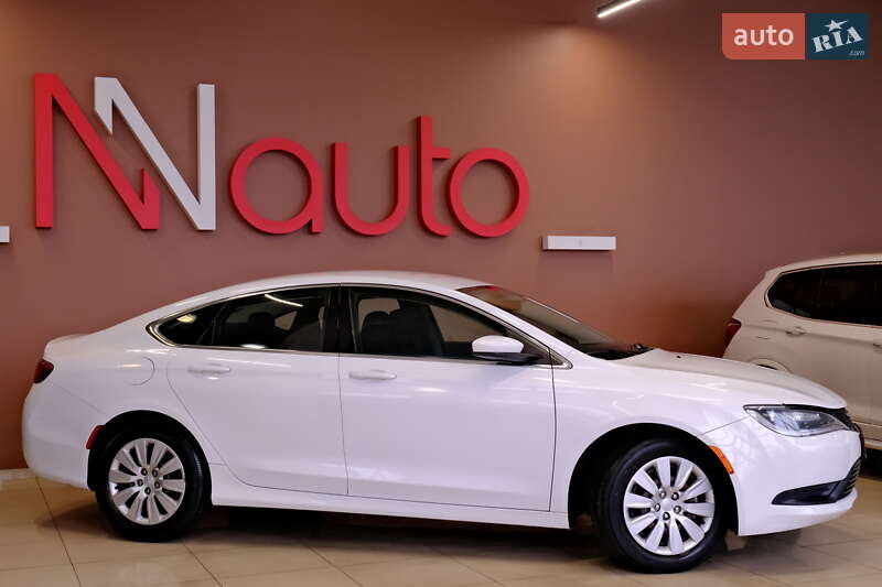 Седан Chrysler 200 2014 в Одессе