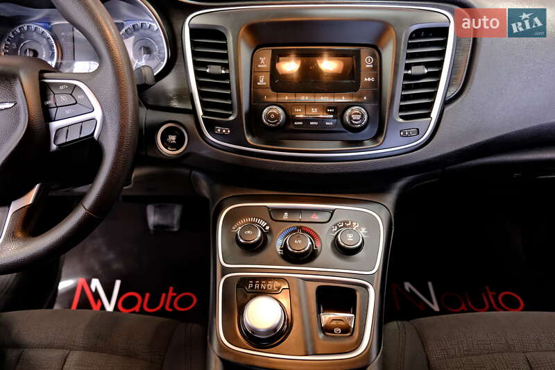 Седан Chrysler 200 2014 в Одессе