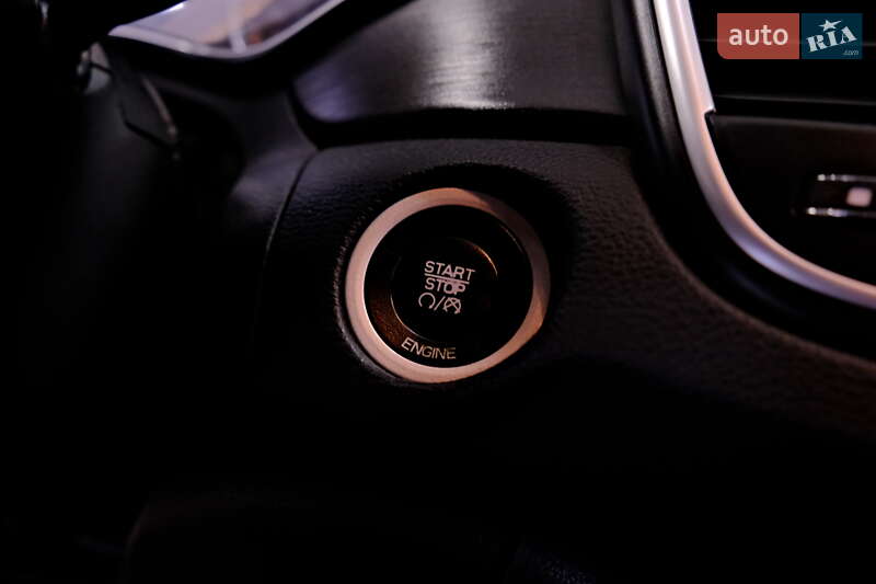 Седан Chrysler 200 2014 в Одессе