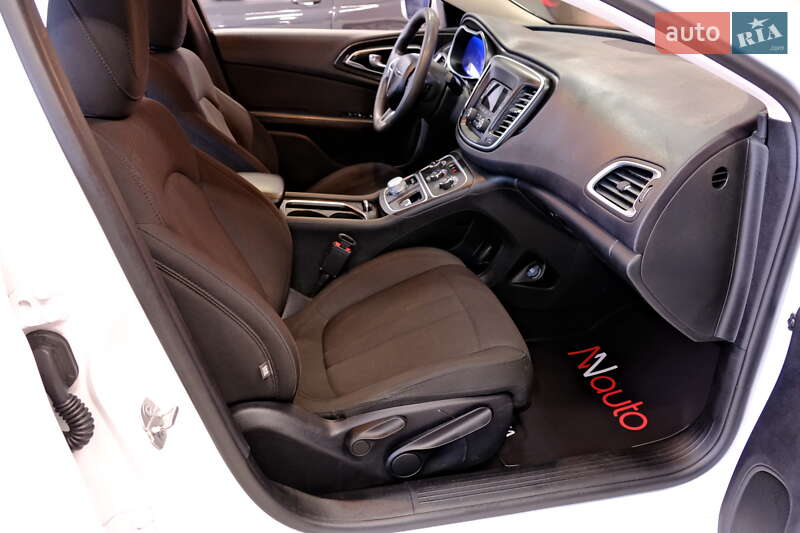 Седан Chrysler 200 2014 в Одессе