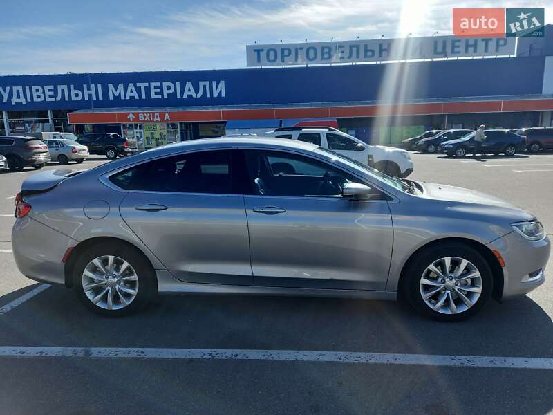 Седан Chrysler 200 2014 в Вінниці
