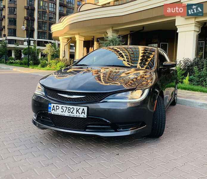 Седан Chrysler 200 2015 в Києві фото 7 Седан Chrysler 200 2015 в Києві