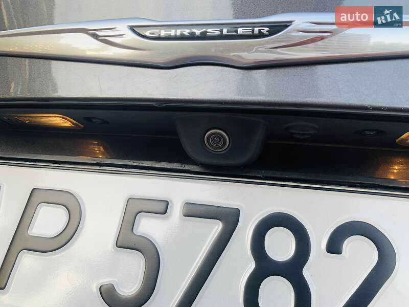 Седан Chrysler 200 2015 в Києві фото 43 Седан Chrysler 200 2015 в Києві