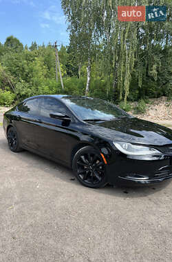 Седан Chrysler 200 2015 в Ирпене