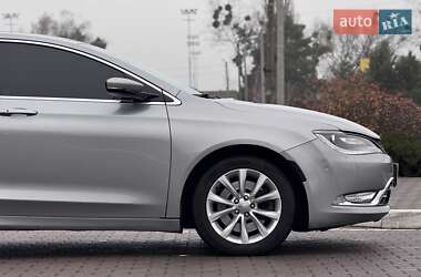Седан Chrysler 200 2014 в Киеве