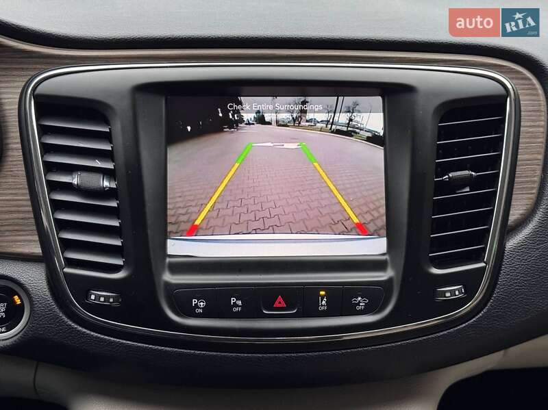 Седан Chrysler 200 2014 в Києві