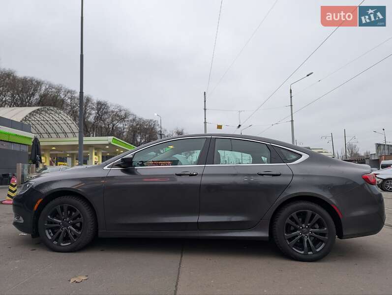 Седан Chrysler 200 2014 в Одессе