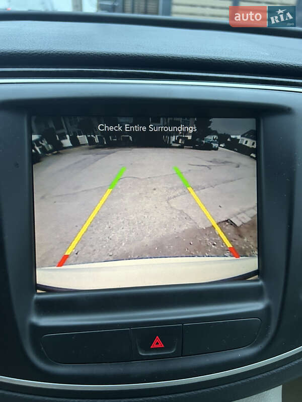 Седан Chrysler 200 2014 в Чернівцях