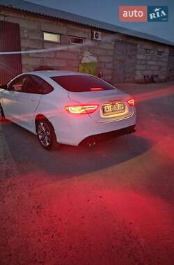 Седан Chrysler 200 2014 в Києві