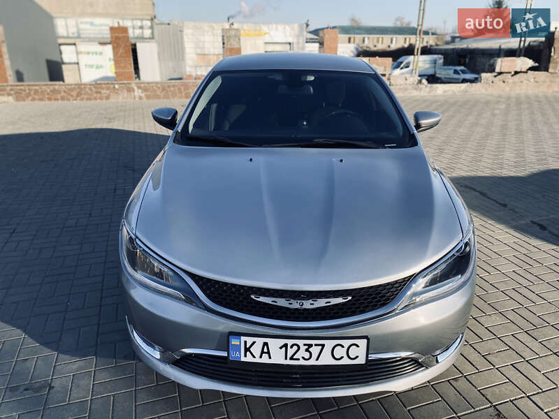 Седан Chrysler 200 2015 в Запоріжжі фото 7 Седан Chrysler 200 2015 в Запоріжжі