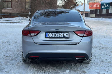 Седан Chrysler 200 2015 в Чернігові