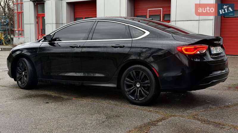 Седан Chrysler 200 2014 в Запоріжжі