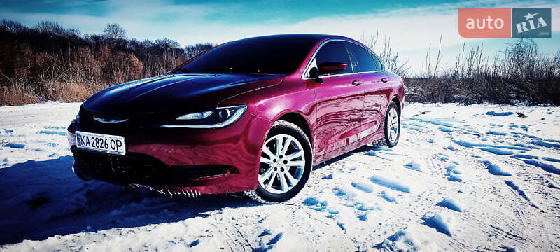Седан Chrysler 200 2014 в Святопетровское фото Седан Chrysler 200 2014 в Святопетровское