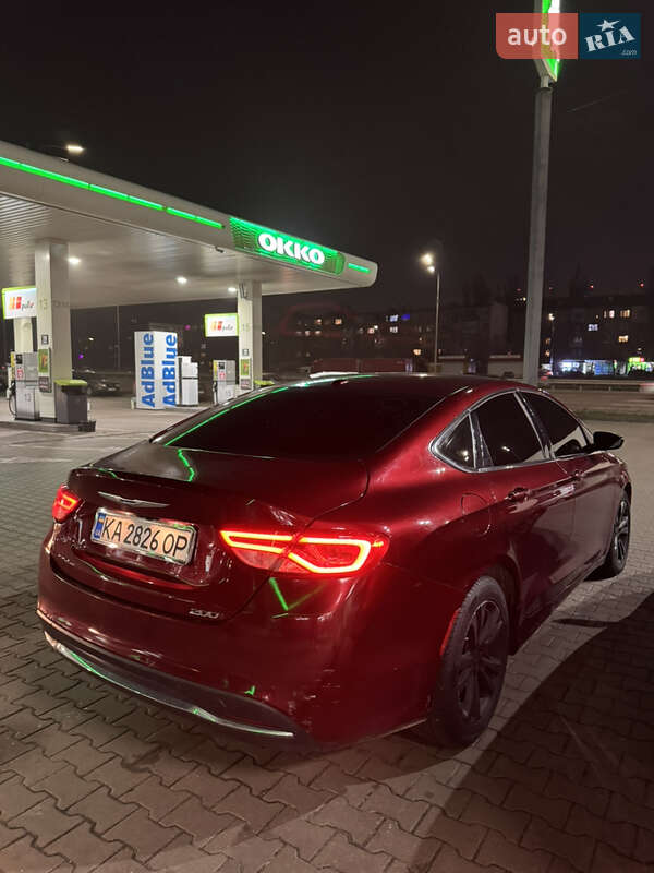 Седан Chrysler 200 2014 в Святопетровское фото 6 Седан Chrysler 200 2014 в Святопетровское