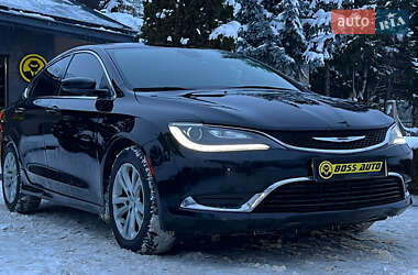 Седан Chrysler 200 2016 в Львові