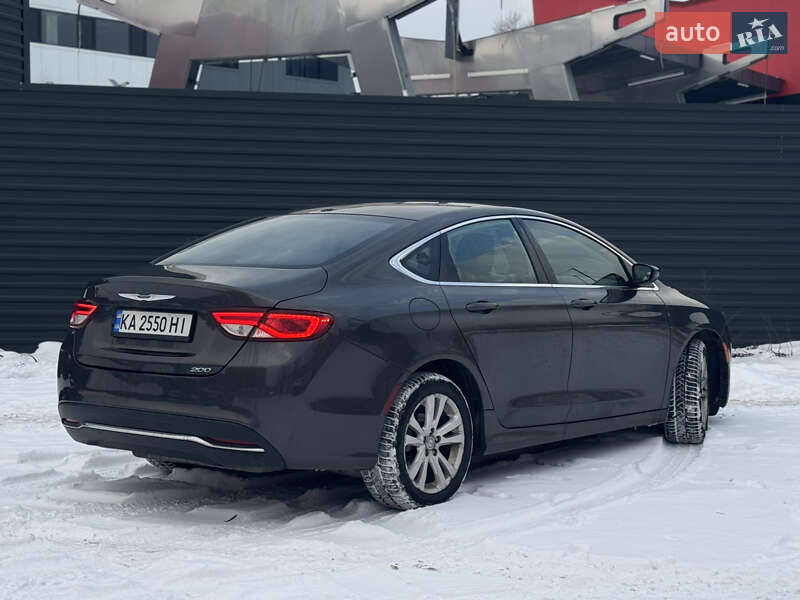 Седан Chrysler 200 2016 в Києві фото 5 Седан Chrysler 200 2016 в Києві