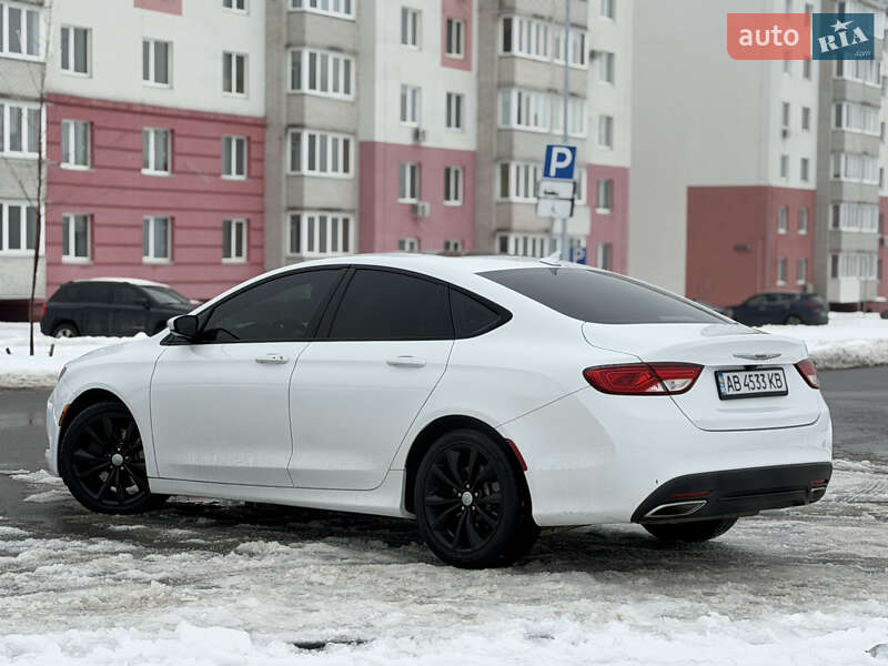 Седан Chrysler 200 2016 в Виннице фото 24 Седан Chrysler 200 2016 в Виннице