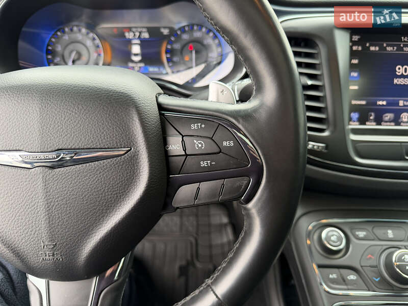 Седан Chrysler 200 2016 в Виннице фото 48 Седан Chrysler 200 2016 в Виннице