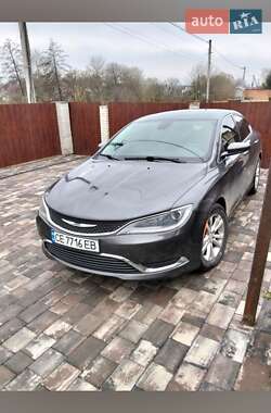 Седан Chrysler 200 2015 в Чернівцях