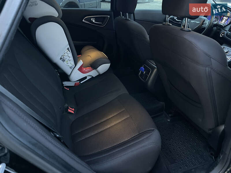 Седан Chrysler 200 2014 в Одессе