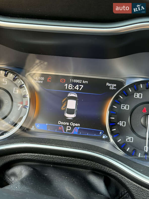 Седан Chrysler 200 2015 в Киеве