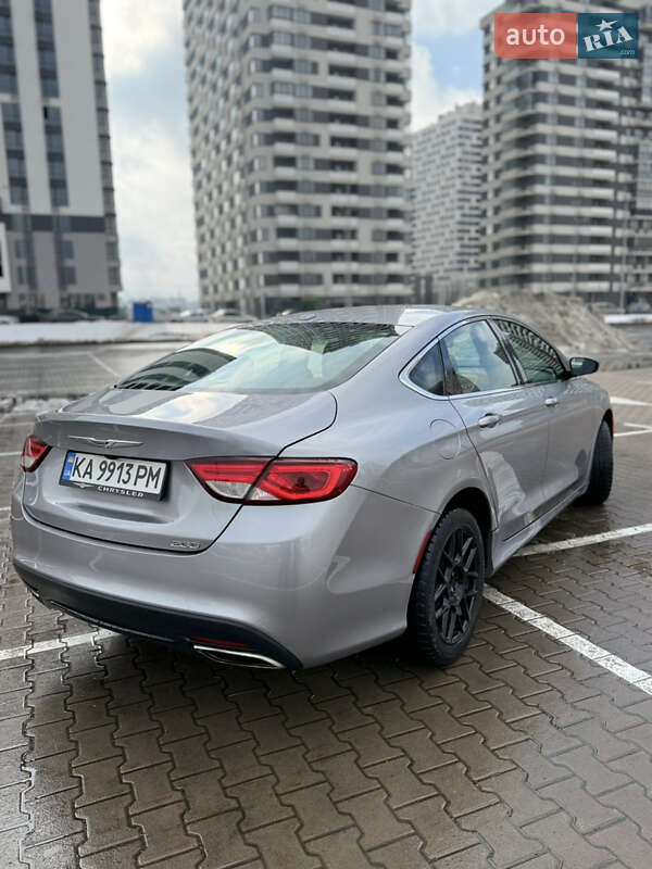 Седан Chrysler 200 2015 в Києві фото 9 Седан Chrysler 200 2015 в Києві