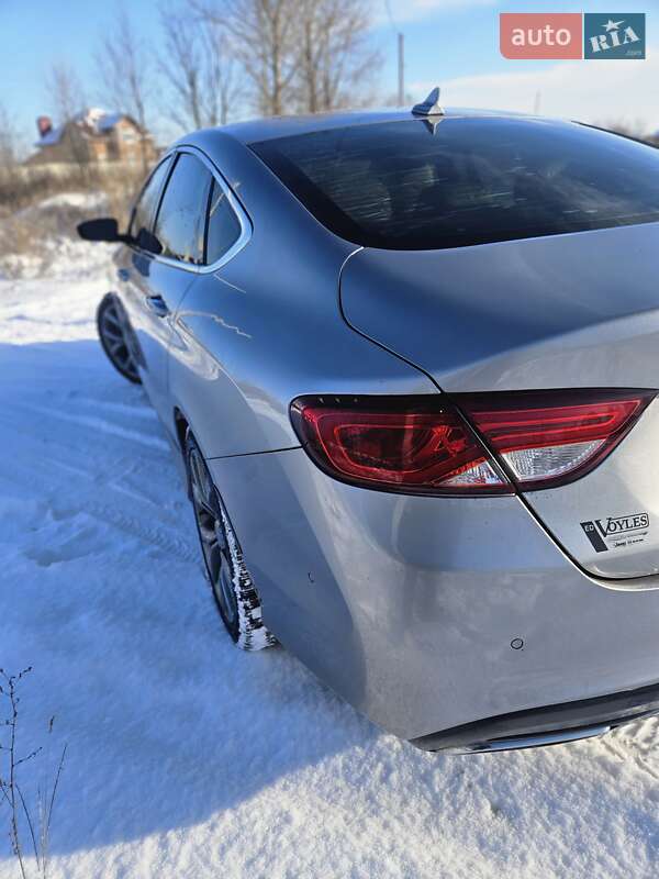 Седан Chrysler 200 2014 в Києві фото 8 Седан Chrysler 200 2014 в Києві