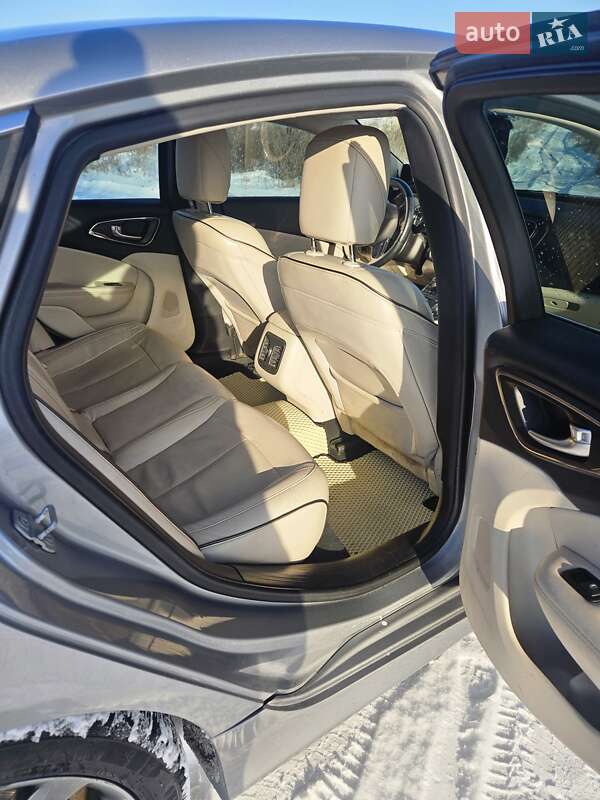 Седан Chrysler 200 2014 в Києві фото 19 Седан Chrysler 200 2014 в Києві