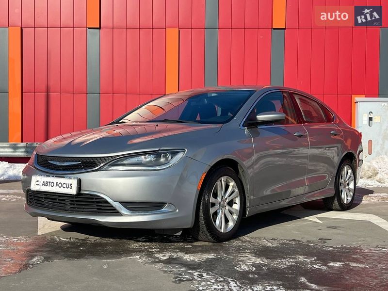 Седан Chrysler 200 2014 в Киеве