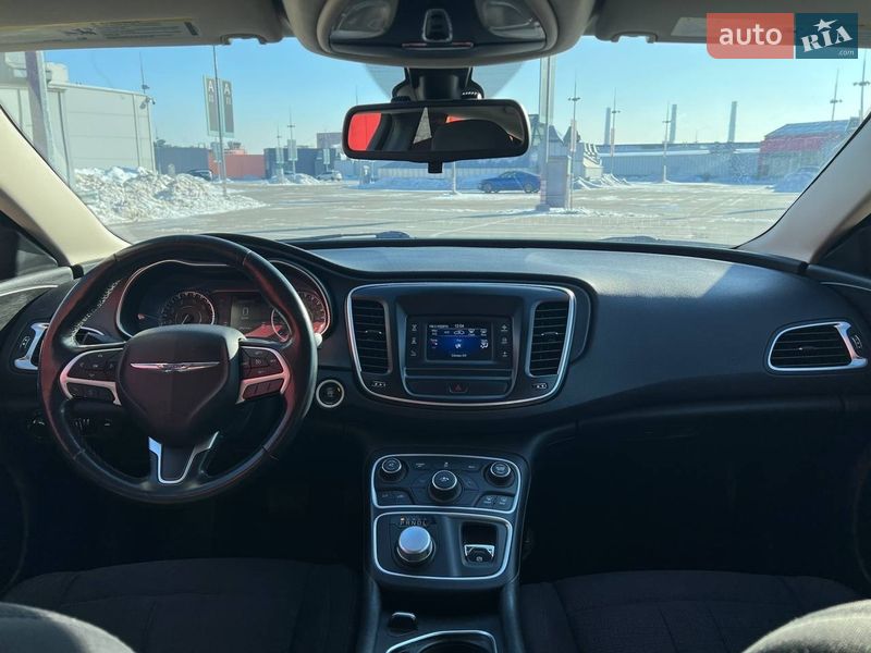 Седан Chrysler 200 2014 в Киеве