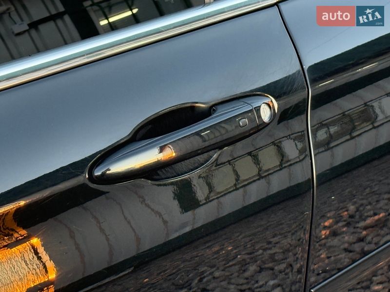 Седан Chrysler 200 2014 в Виннице