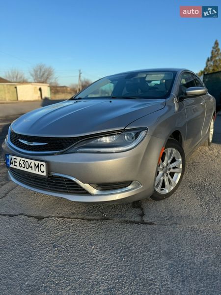Седан Chrysler 200 2014 в Каменском