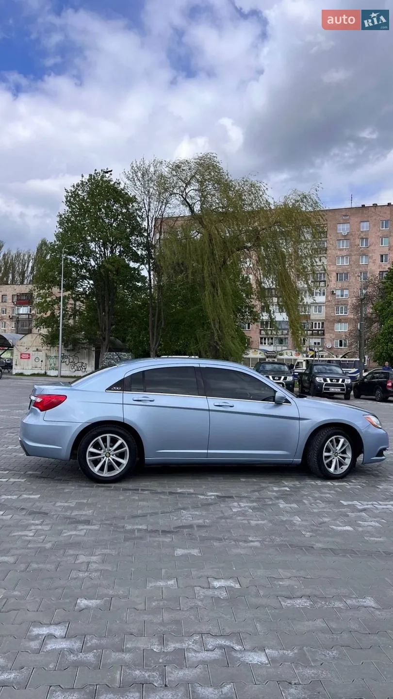 2014 Chrysler 200 - мініатюра 7