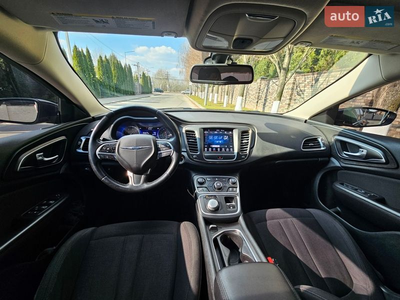 Седан Chrysler 200 2015 в Киеве фото 19 Седан Chrysler 200 2015 в Киеве
