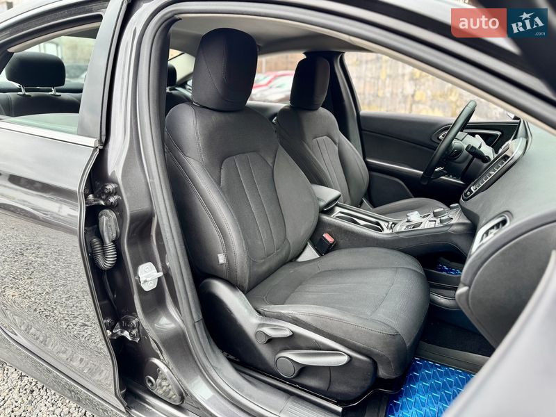Седан Chrysler 200 2015 в Харькове фото 12 Седан Chrysler 200 2015 в Харькове