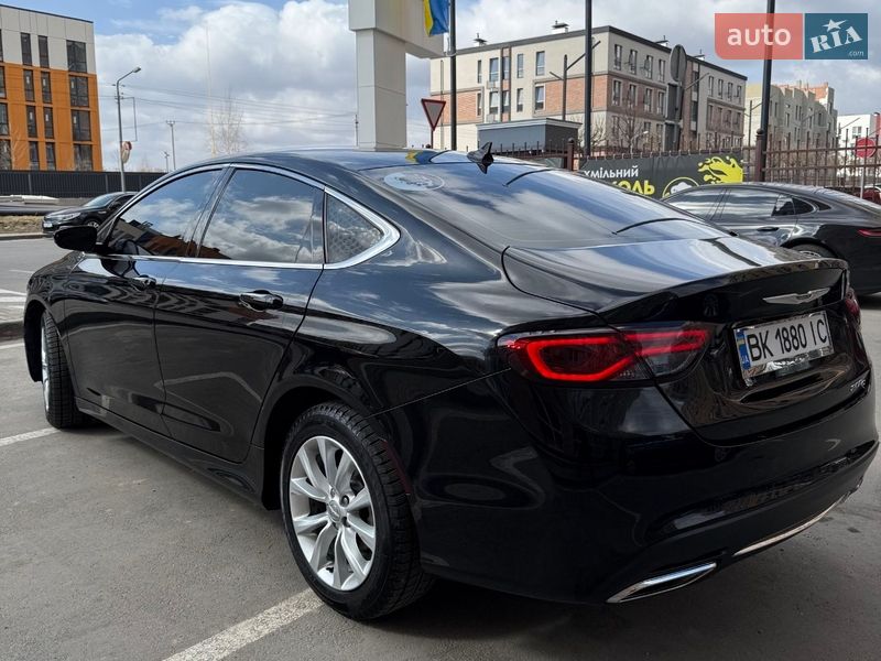Седан Chrysler 200 2014 в Киеве фото 2 Седан Chrysler 200 2014 в Киеве