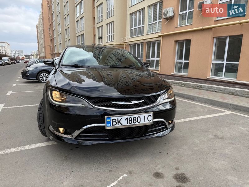 Седан Chrysler 200 2014 в Киеве фото 23 Седан Chrysler 200 2014 в Киеве