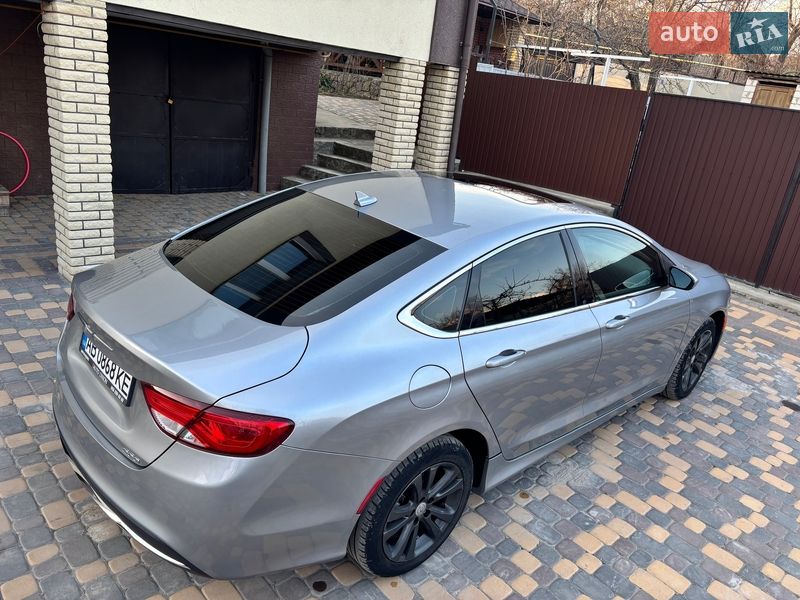 Седан Chrysler 200 2016 в Киеве фото 17 Седан Chrysler 200 2016 в Киеве