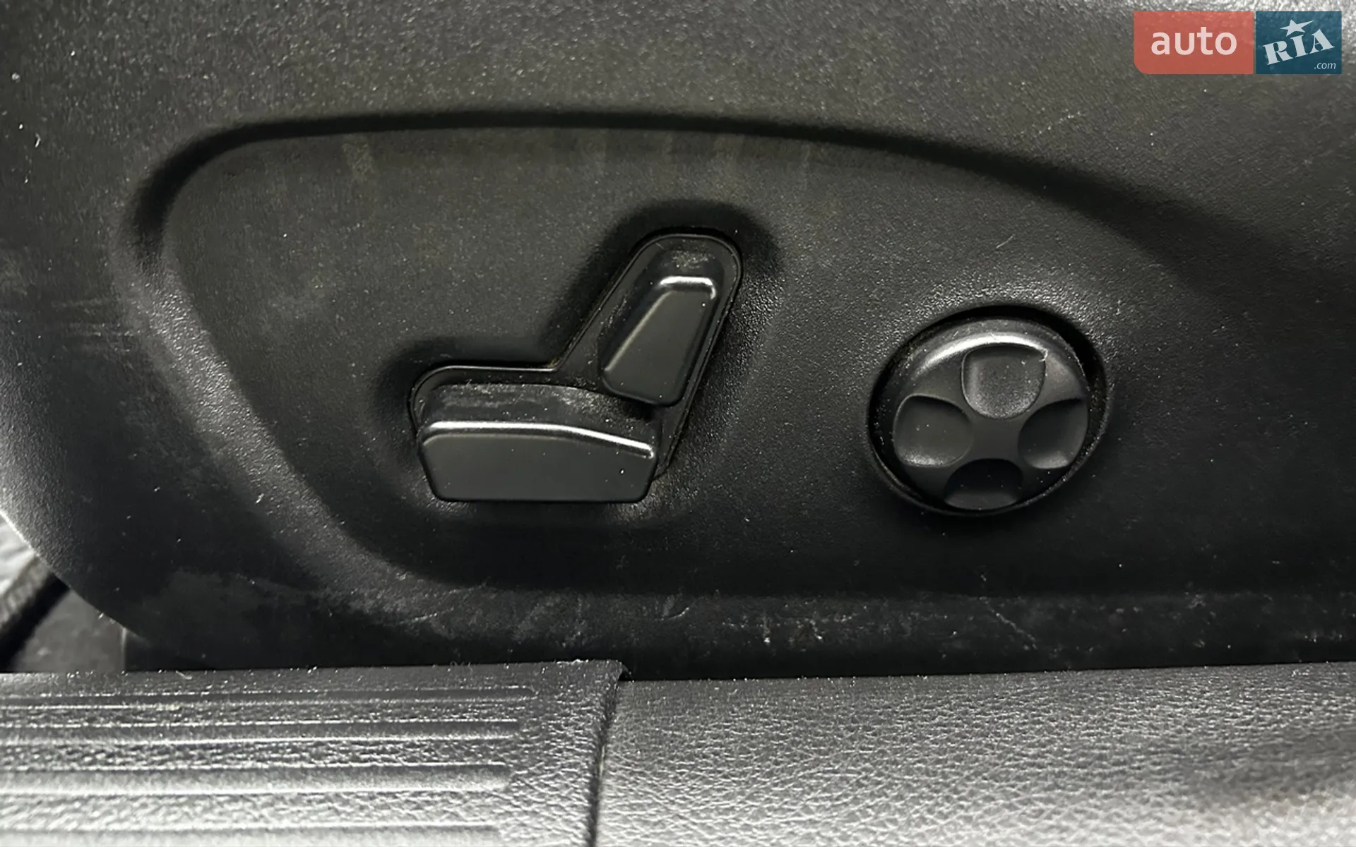 2015 Chrysler 200 - мініатюра 11