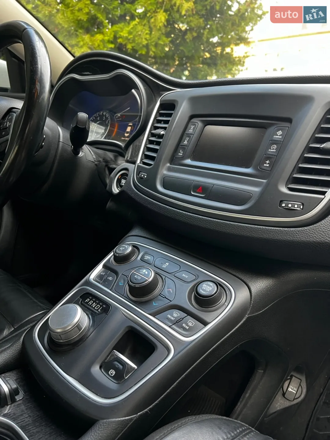 2014 Chrysler 200 - мініатюра 46