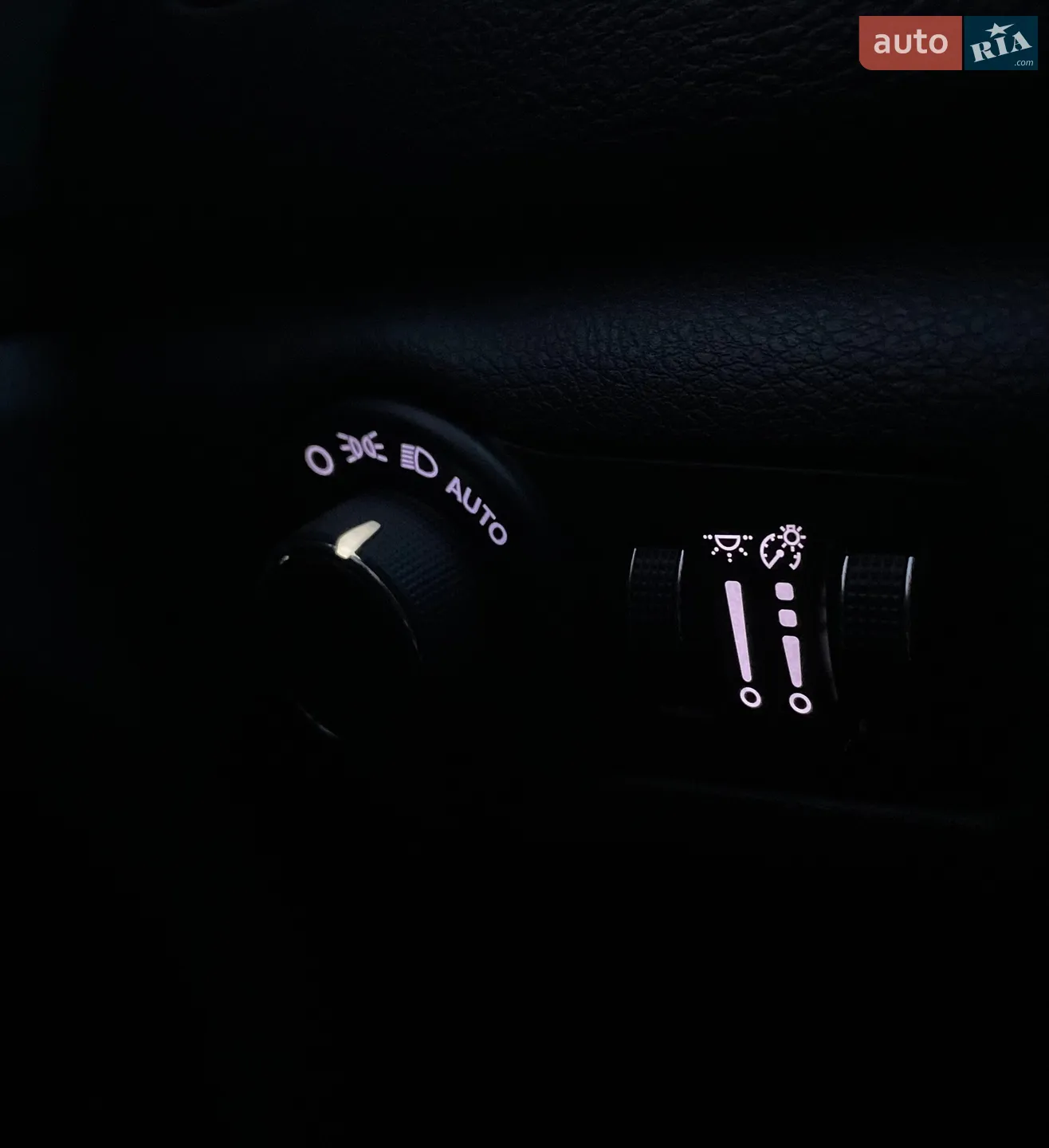 2014 Chrysler 200 - мініатюра 21