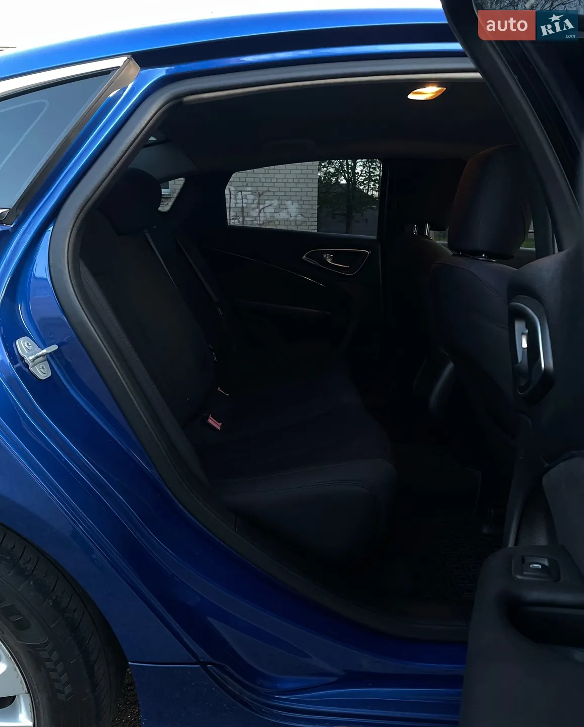 2014 Chrysler 200 - мініатюра 29