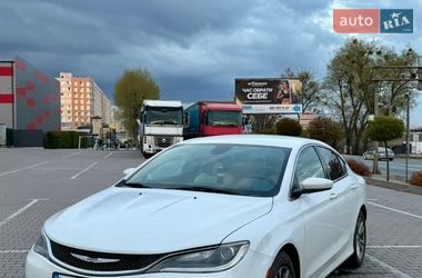 Седан Chrysler 200 2014 в Киеве
