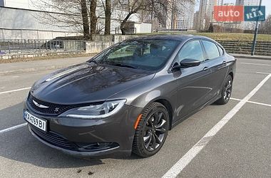 Седан Chrysler 200 2015 в Києві