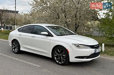 Седан Chrysler 200 2014 в Новомосковську