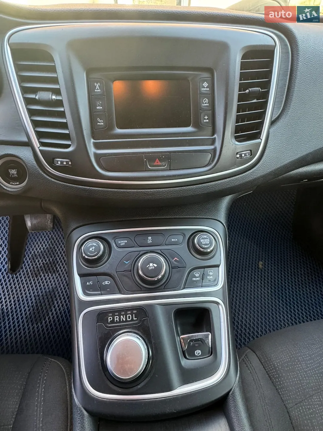 2014 Chrysler 200 - мініатюра 7