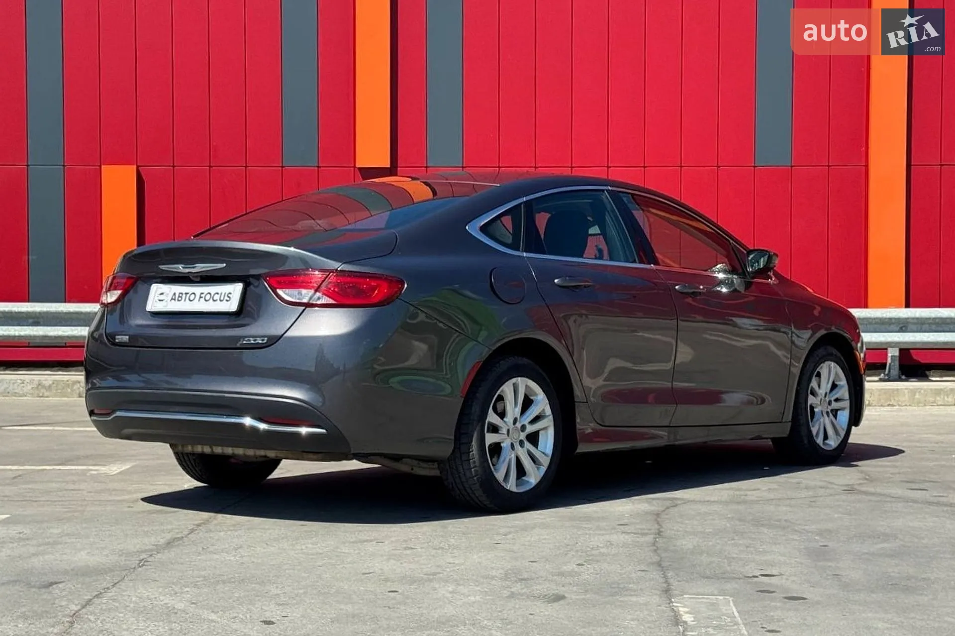 2015 Chrysler 200 - мініатюра 8