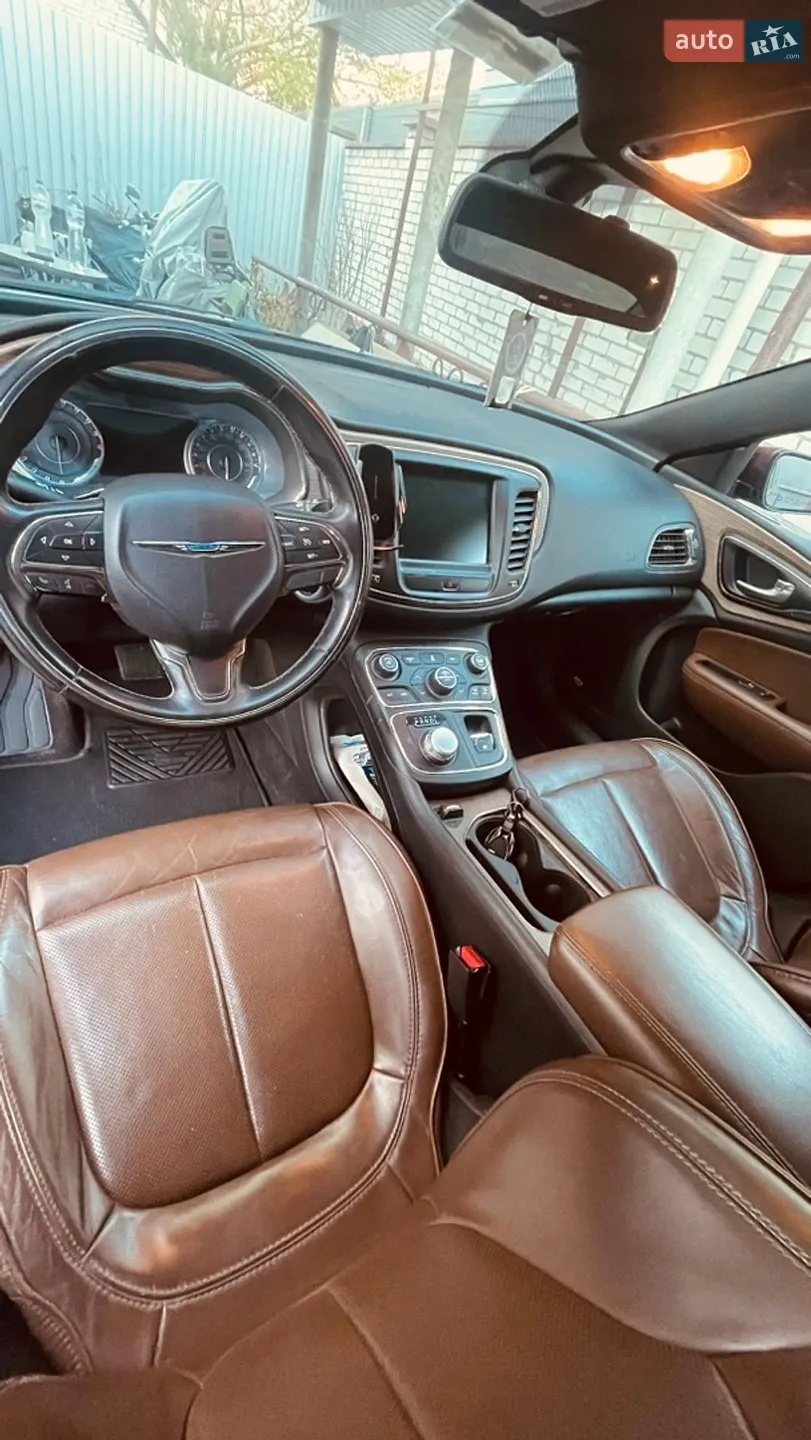 2015 Chrysler 200 - мініатюра 9