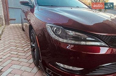 Седан Chrysler 200 2015 в Броварах
